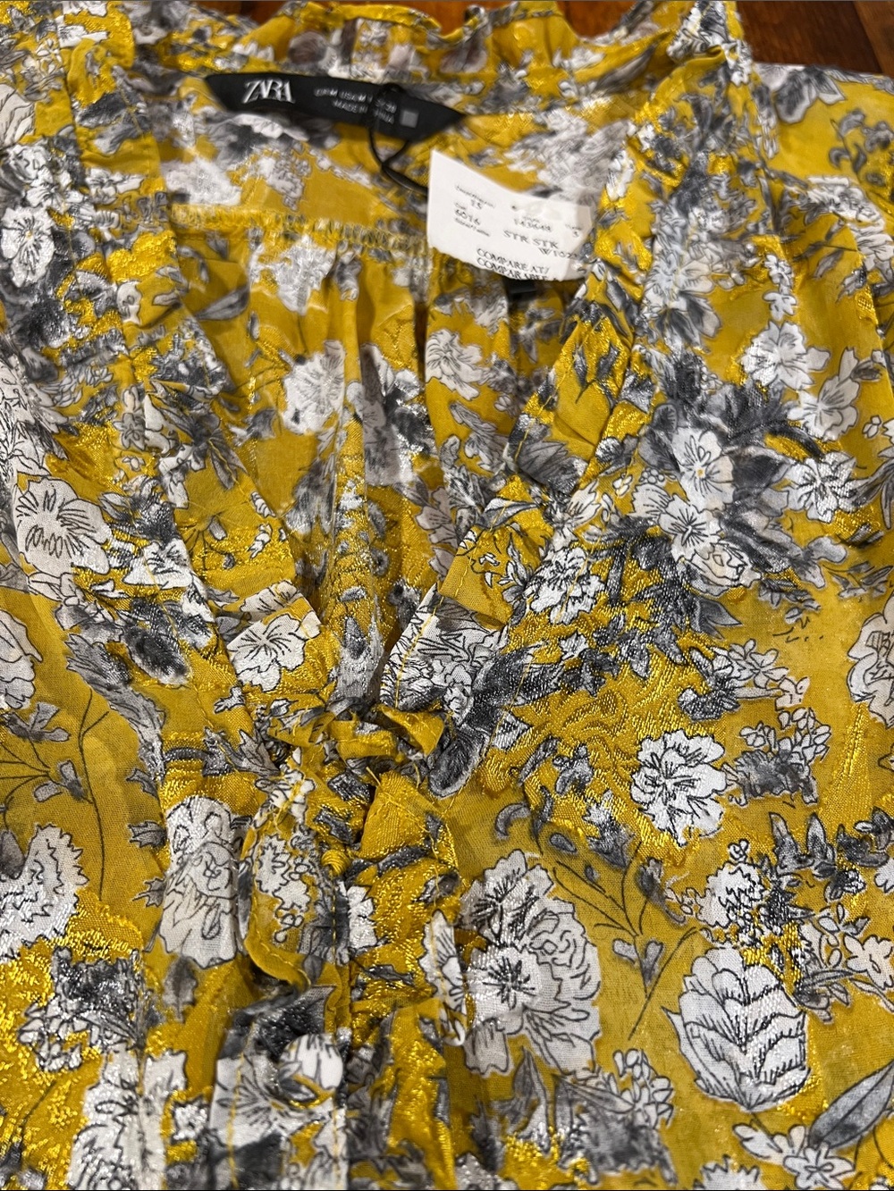 Zara Ruffled Top - Picture 10 of 10